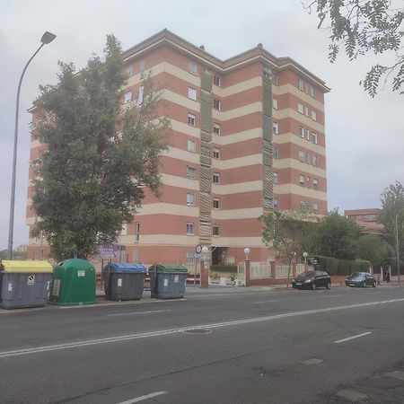 Appartamento Ledesma 14 Caces Esterno foto